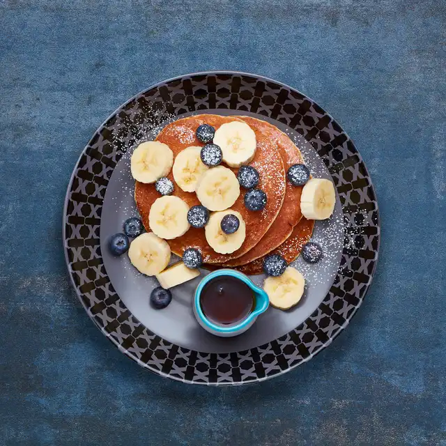 NANDOS_BLUE_METAL_BREAKFAST_MAPLE_SYRUP_PANCAKES_MAR22_1932x1932